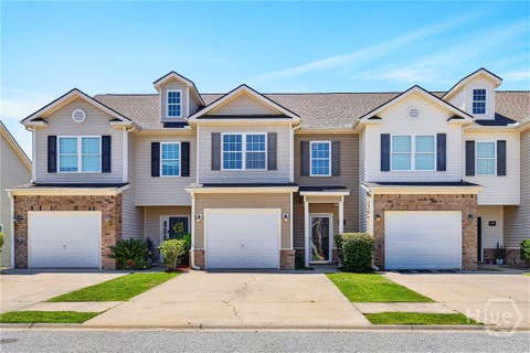 Townhouse For Sale - 350 Canyon Oak Loop<br/> Bryan County, Richmond Hill, GA 31324