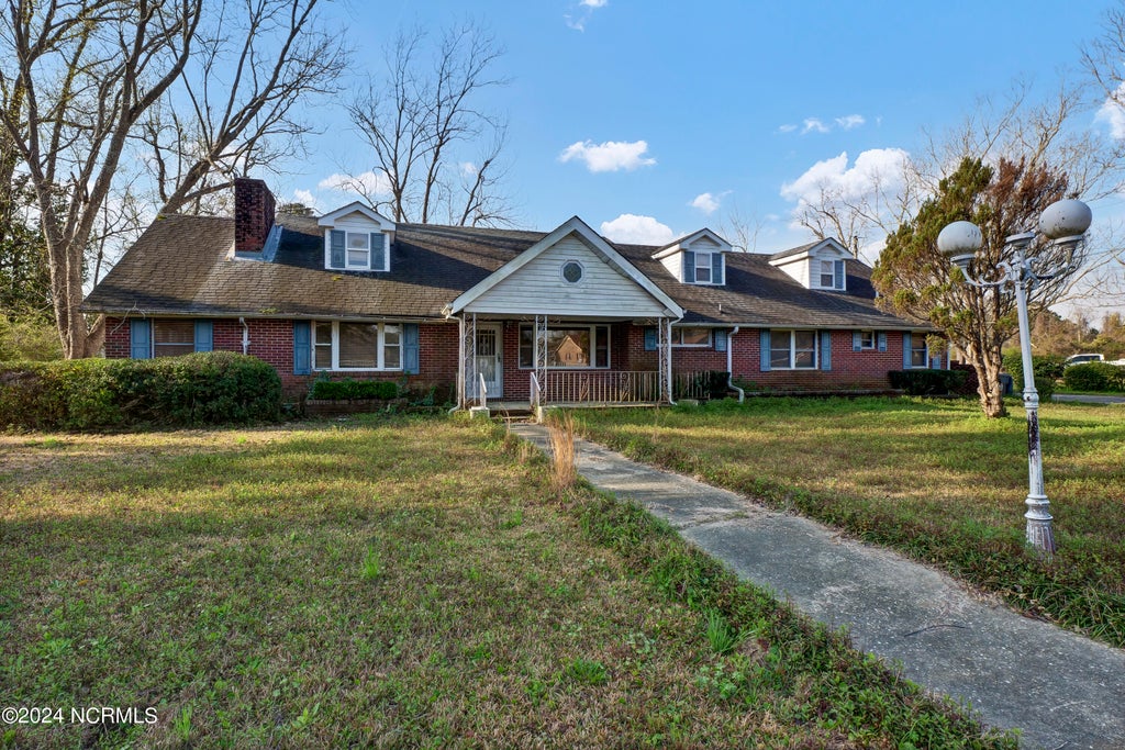 Photo of 1900 Rockhill Road, Castle Hayne, NC 28429 (MLS # 100434113)