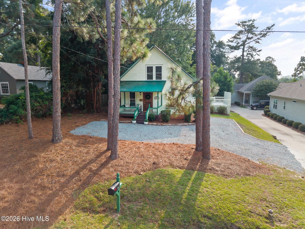 Photo of 390 W Connecticut Avenue, Southern Pines, NC 28387 (MLS # 100605472)
