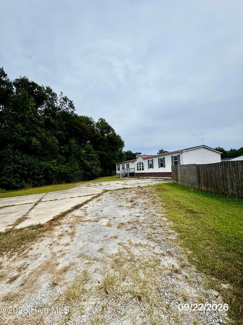Photo of 804 Maynard Boulevard, Jacksonville, NC 28546 (MLS # 100608454)