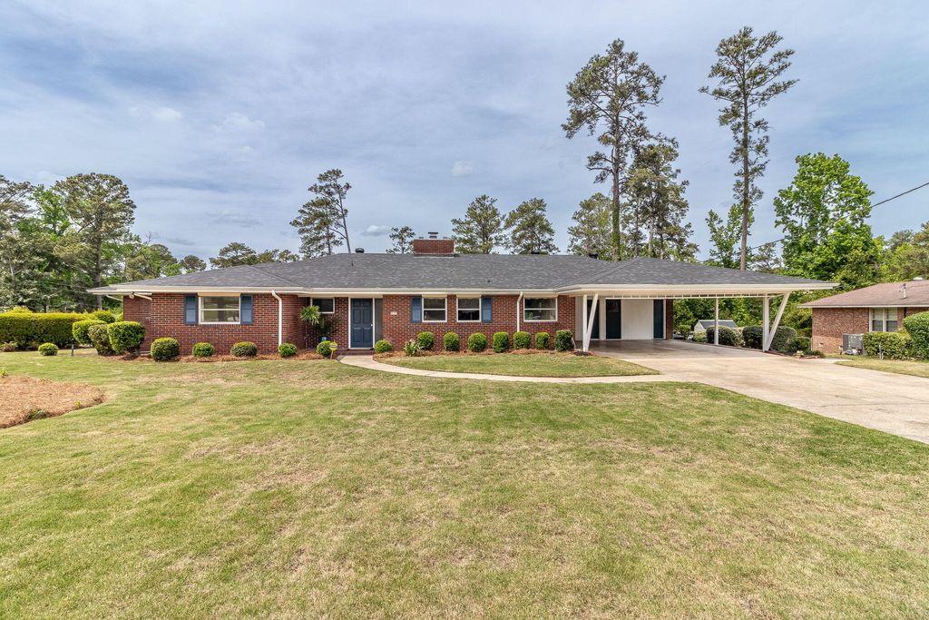 Photo of 3131 Trafalgar Drive, Augusta, GA 30909 (MLS # 554526)