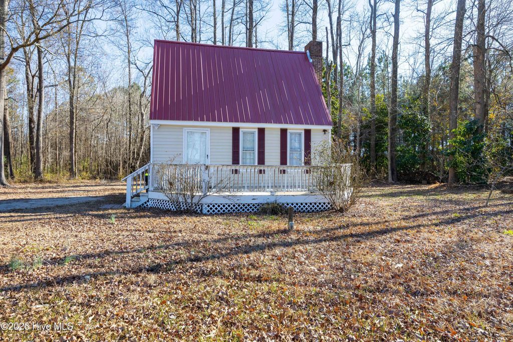 Photo of 2226 Nc 171 Hwy Hwy, Washington, NC 27889 (MLS # 100549830)
