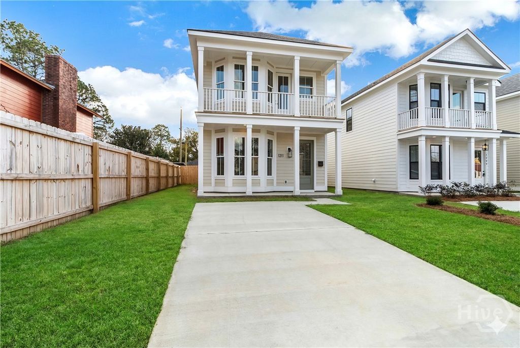 Photo of 1211 E 34th Street, Savannah, GA 31404 (MLS # SA349747)