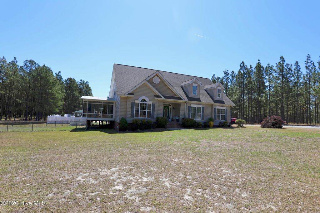 Photo of 436 Millwork Lane, Aberdeen, NC 28315 (MLS # 100572063)