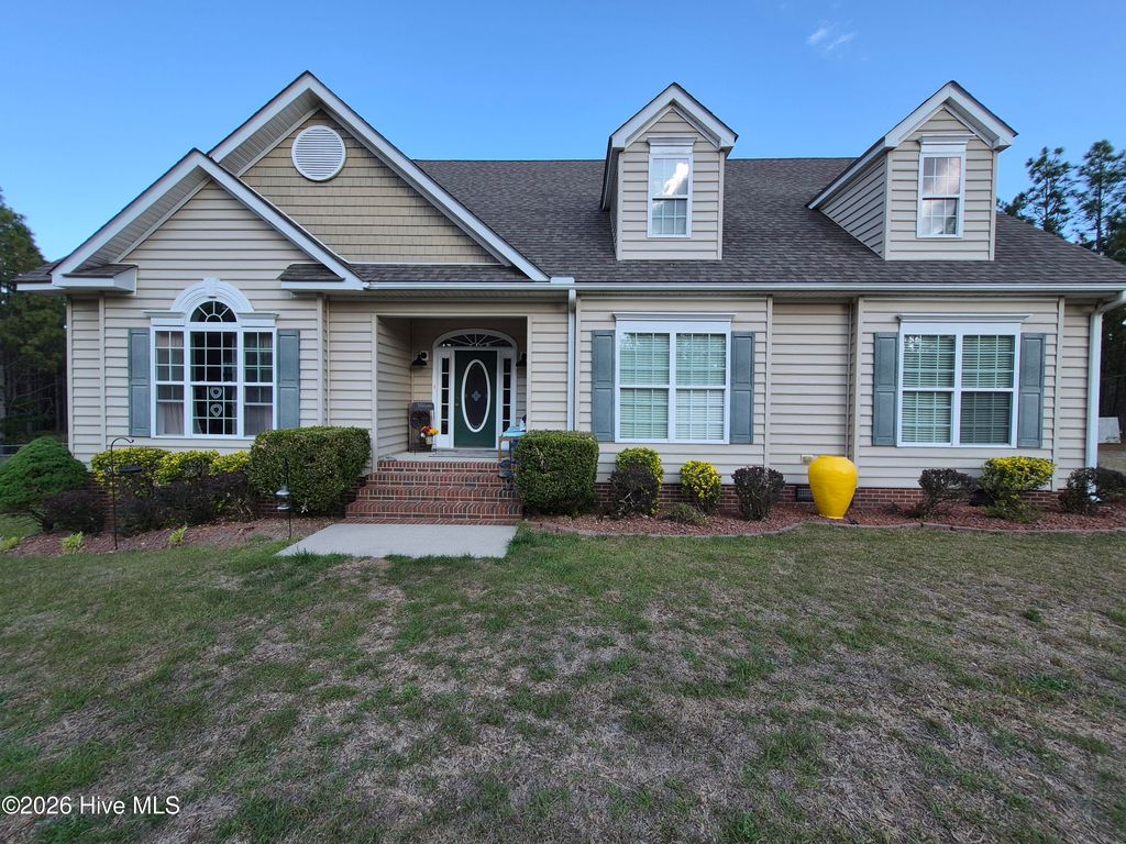 Photo of 436 Millwork Lane, Aberdeen, NC 28315 (MLS # 100572063)
