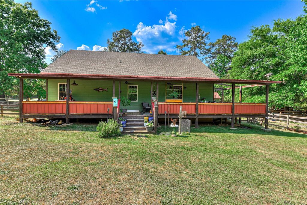 Photo of 1125 Lincoln Street, Tignall, GA 30668 (MLS # 555102)