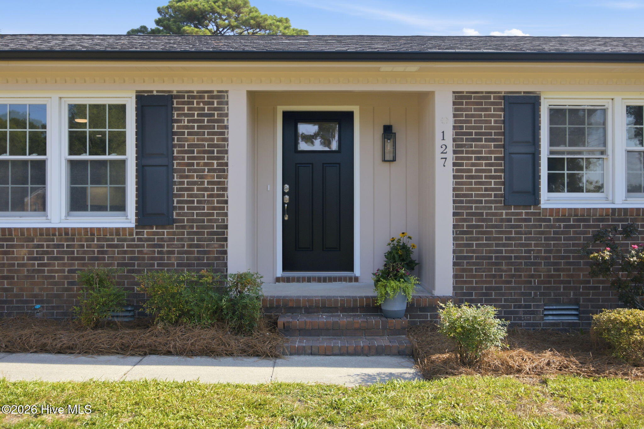 127 Deerwood Drive