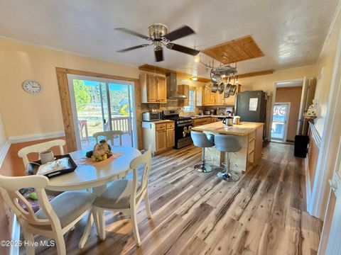 Homes For Sale - 737 Garland Avenue<br/> Lenoir County, Kinston, NC 28504