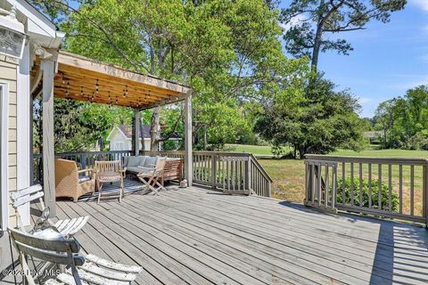 Tiny photo for 707 N Green Tee Road, Hampstead, NC 28443 (MLS # 100567280)