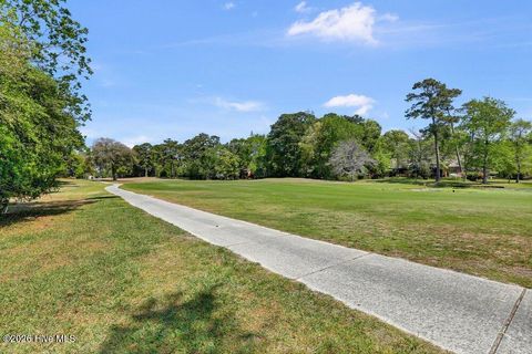 Tiny photo for 707 N Green Tee Road, Hampstead, NC 28443 (MLS # 100567280)