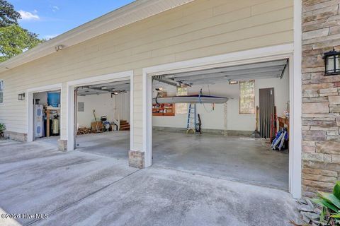 Tiny photo for 707 N Green Tee Road, Hampstead, NC 28443 (MLS # 100567280)