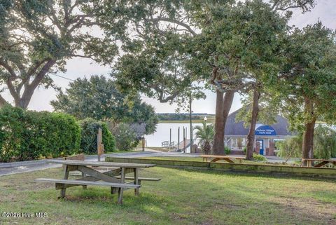 Tiny photo for 707 N Green Tee Road, Hampstead, NC 28443 (MLS # 100567280)