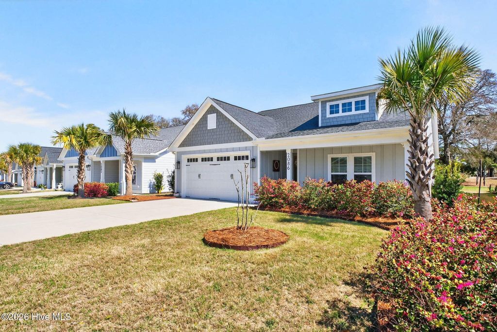 Photo of 2086 Greenside Manor Drive SW #L-38, Ocean Isle Beach, NC 28469 (MLS # 100561272)