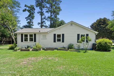 Tiny photo for 602 E Wilmington Street, Burgaw, NC 28425 (MLS # 100593184)