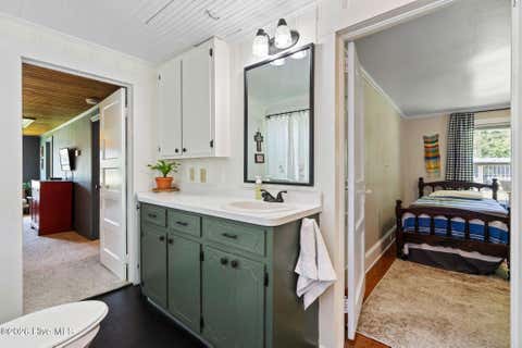 Tiny photo for 602 E Wilmington Street, Burgaw, NC 28425 (MLS # 100593184)