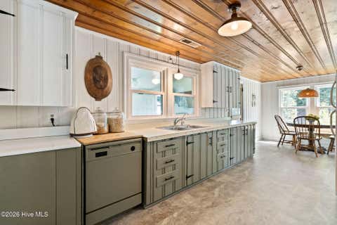 Tiny photo for 602 E Wilmington Street, Burgaw, NC 28425 (MLS # 100593184)