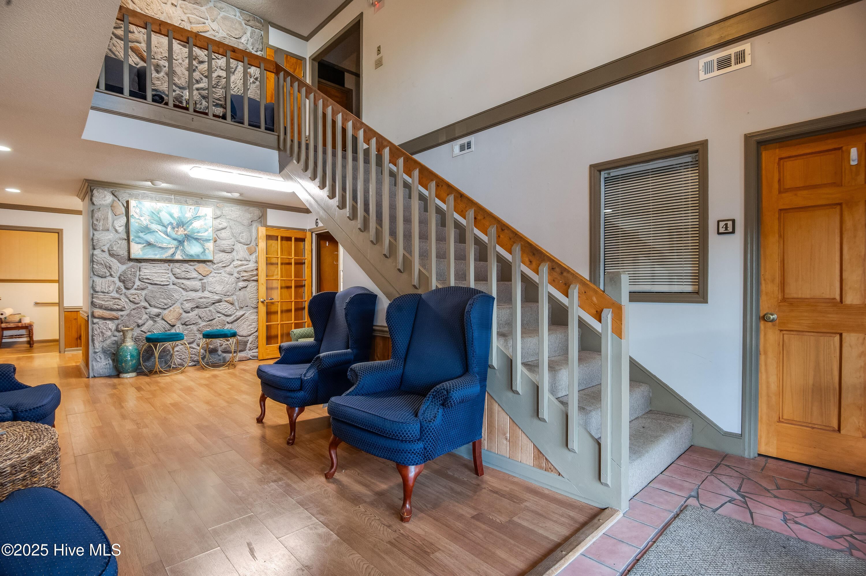 411 Western Boulevard