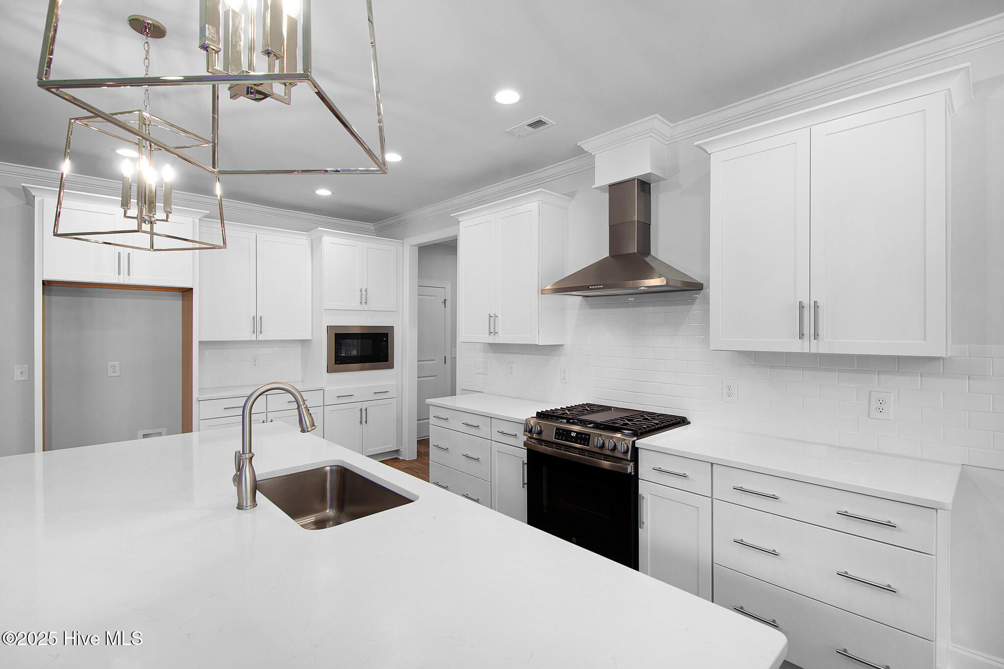 112 Antebellum Drive