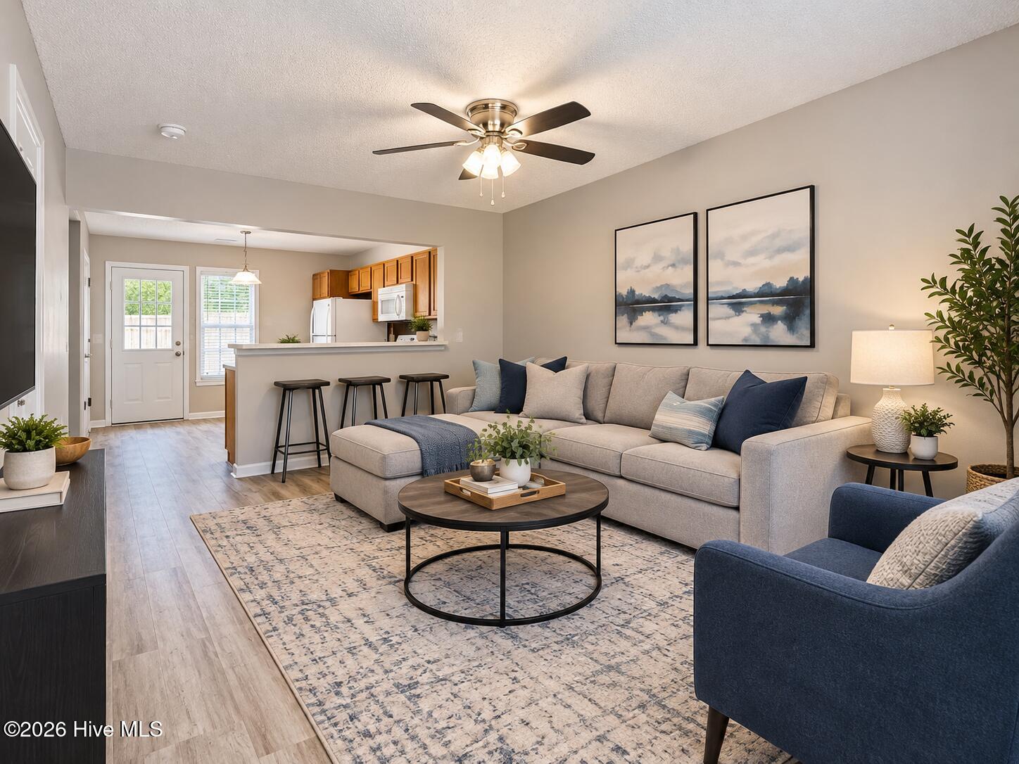 206 Palace Circle