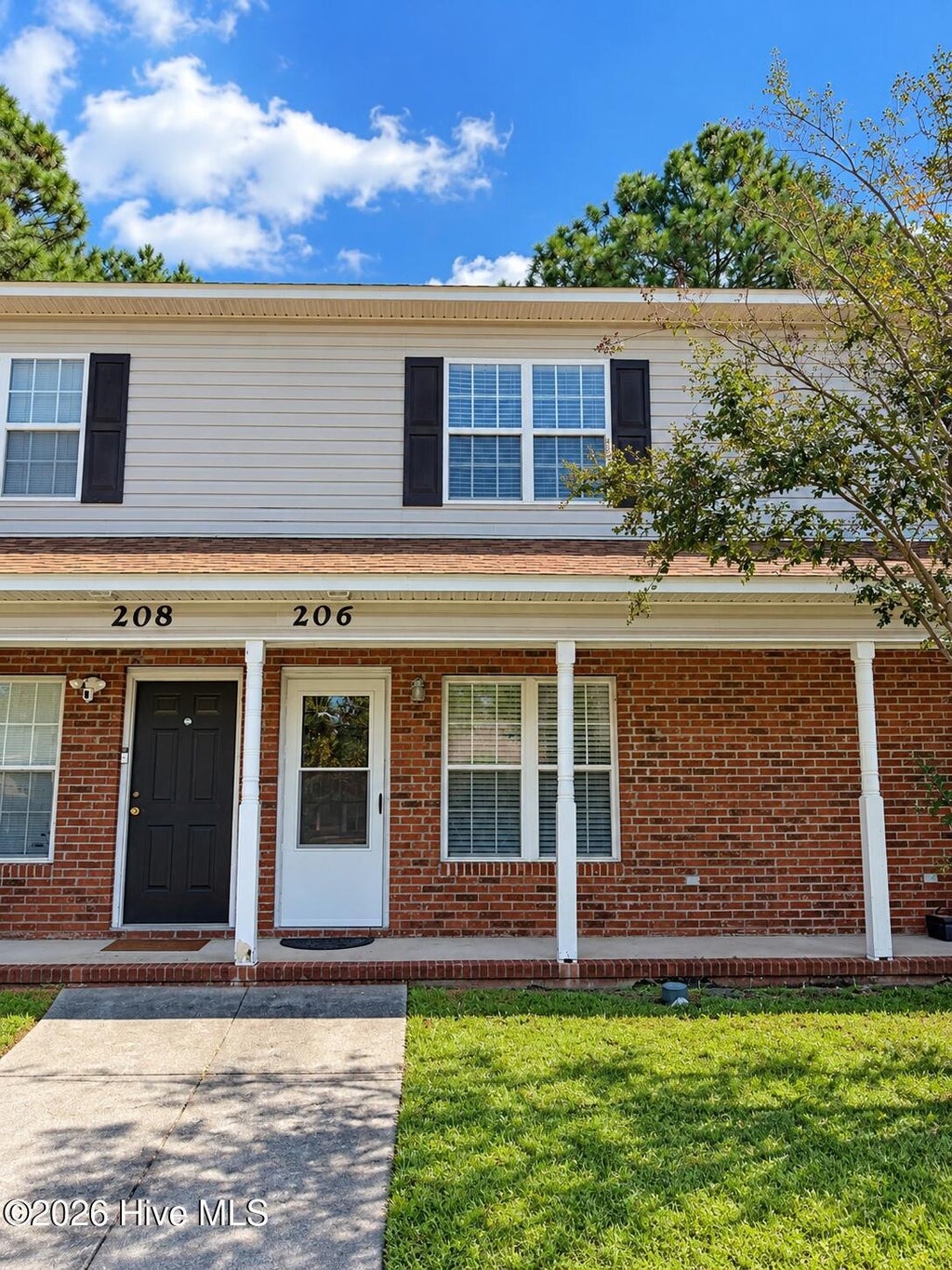 Photo of 206 Palace Circle, Jacksonville, NC 28546 (MLS # 100608241)