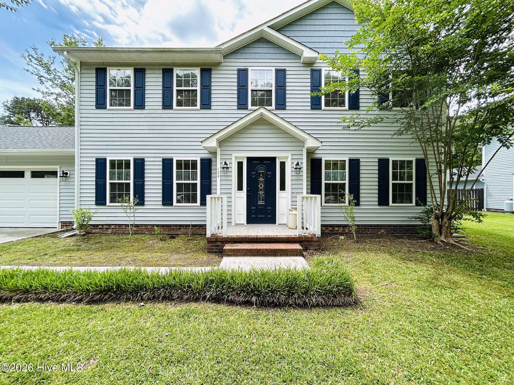Photo of 124 Empire Boulevard, Jacksonville, NC 28546 (MLS # 100570244)