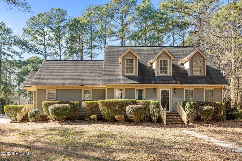 Photo of 116 S Baywood Lane, Greenville, NC 27834 (MLS # 100551990)