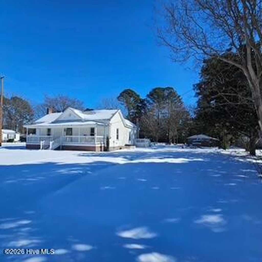 Photo of 301 S Pender Street, Elm City, NC 27822 (MLS # 100552789)