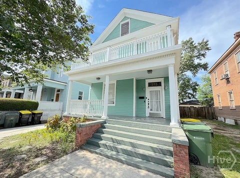 Photo of 313 W 33rd Street, Savannah, GA 31401 (MLS # SA366038)