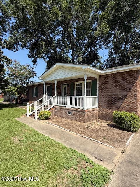 Photo of 704 W 3rd Street, Washington, NC 27889 (MLS # 100601966)