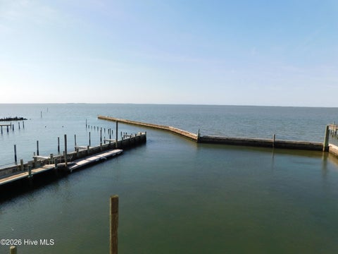 Condo For Rent - 142 S Ferry Dock Road #B<br/> Harkers Island, NC 28531