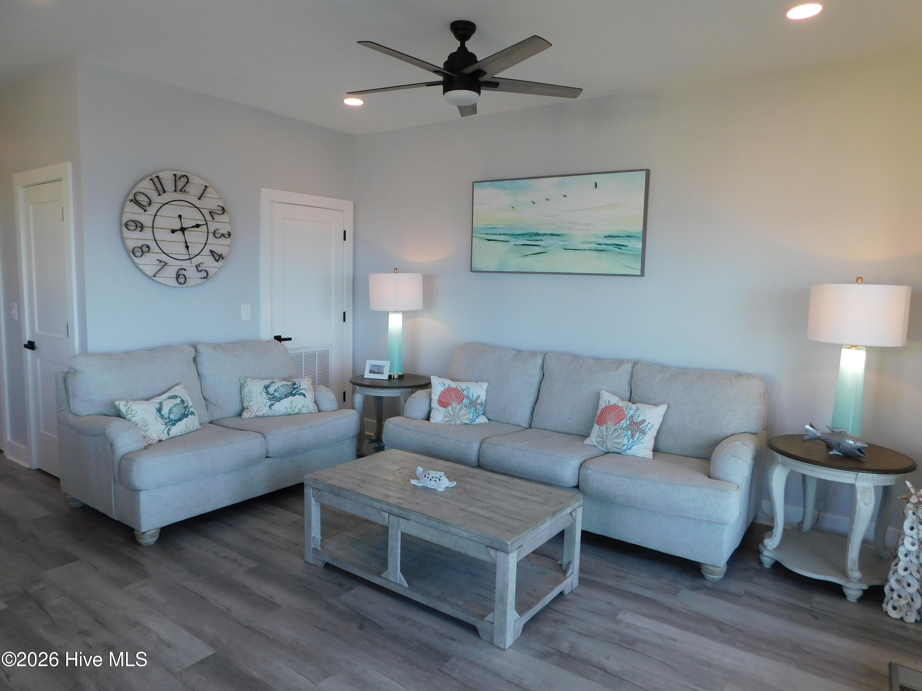 142 S Ferry Dock Road B