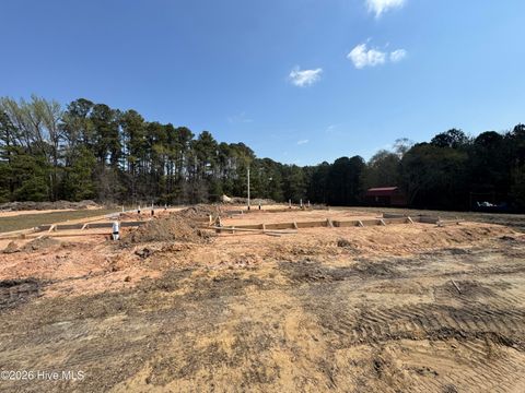Homes For Sale - 454 James Street<br/> Vass, NC 28394