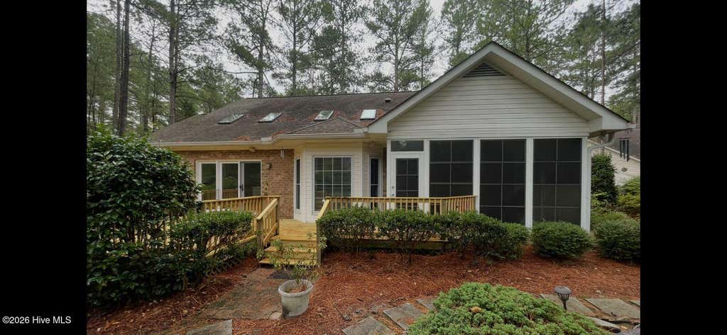 Photo of 5 Woodway Lane, Pinehurst, NC 28374 (MLS # 100588738)