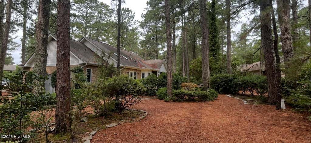 Photo of 5 Woodway Lane, Pinehurst, NC 28374 (MLS # 100588738)