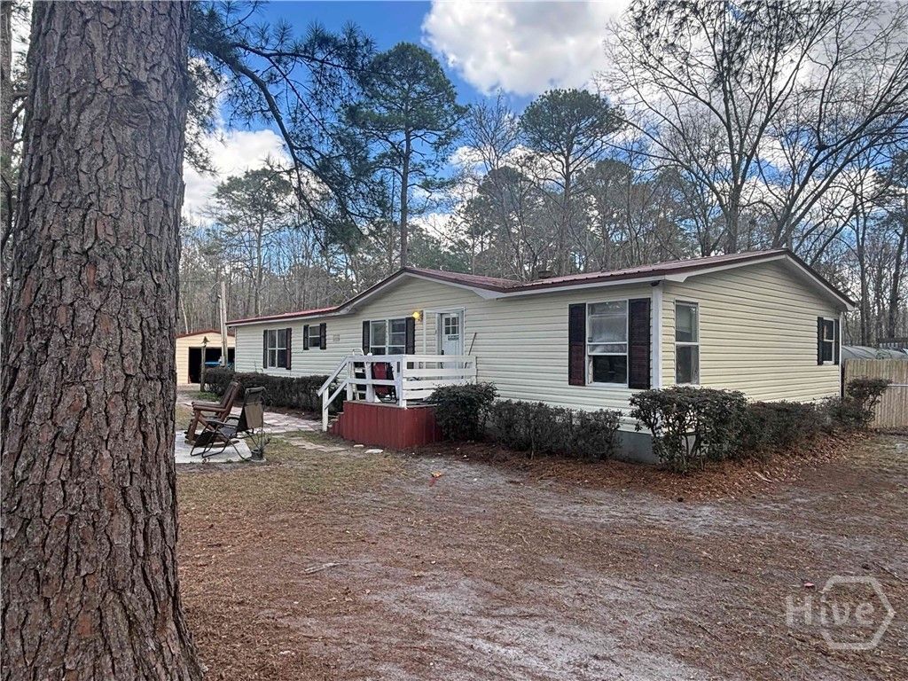 Photo of 108 Beecher Drive, Springfield, GA 31329 (MLS # SA351432)