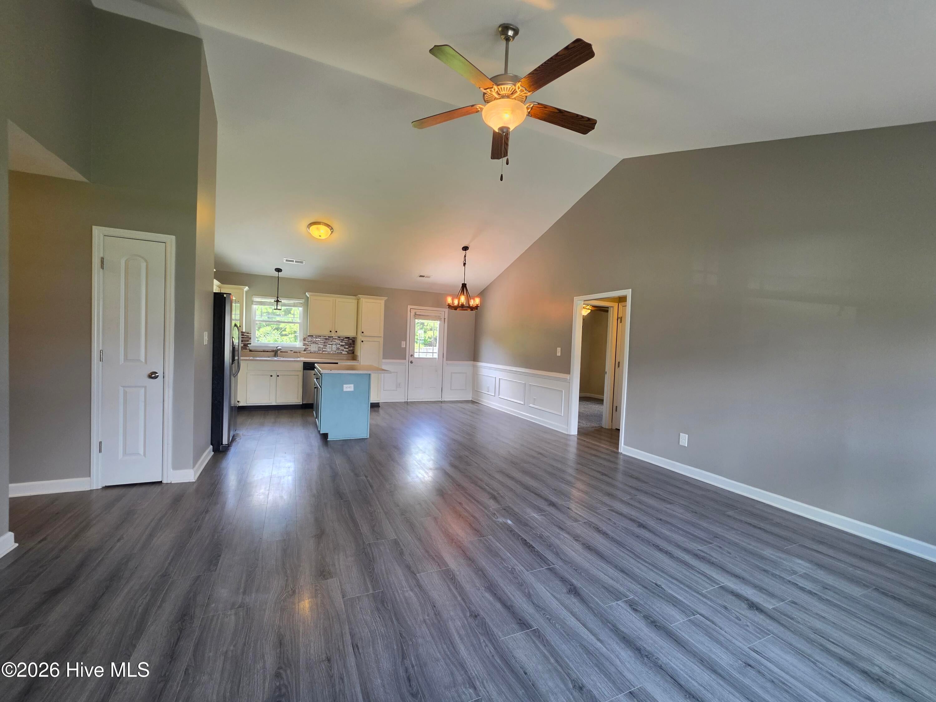 412 Mccall Drive