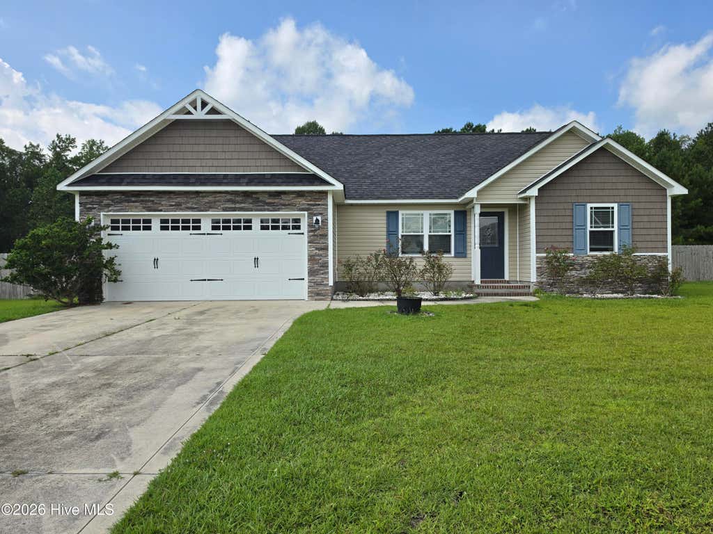 Photo of 412 Mccall Drive, Jacksonville, NC 28540 (MLS # 100598617)