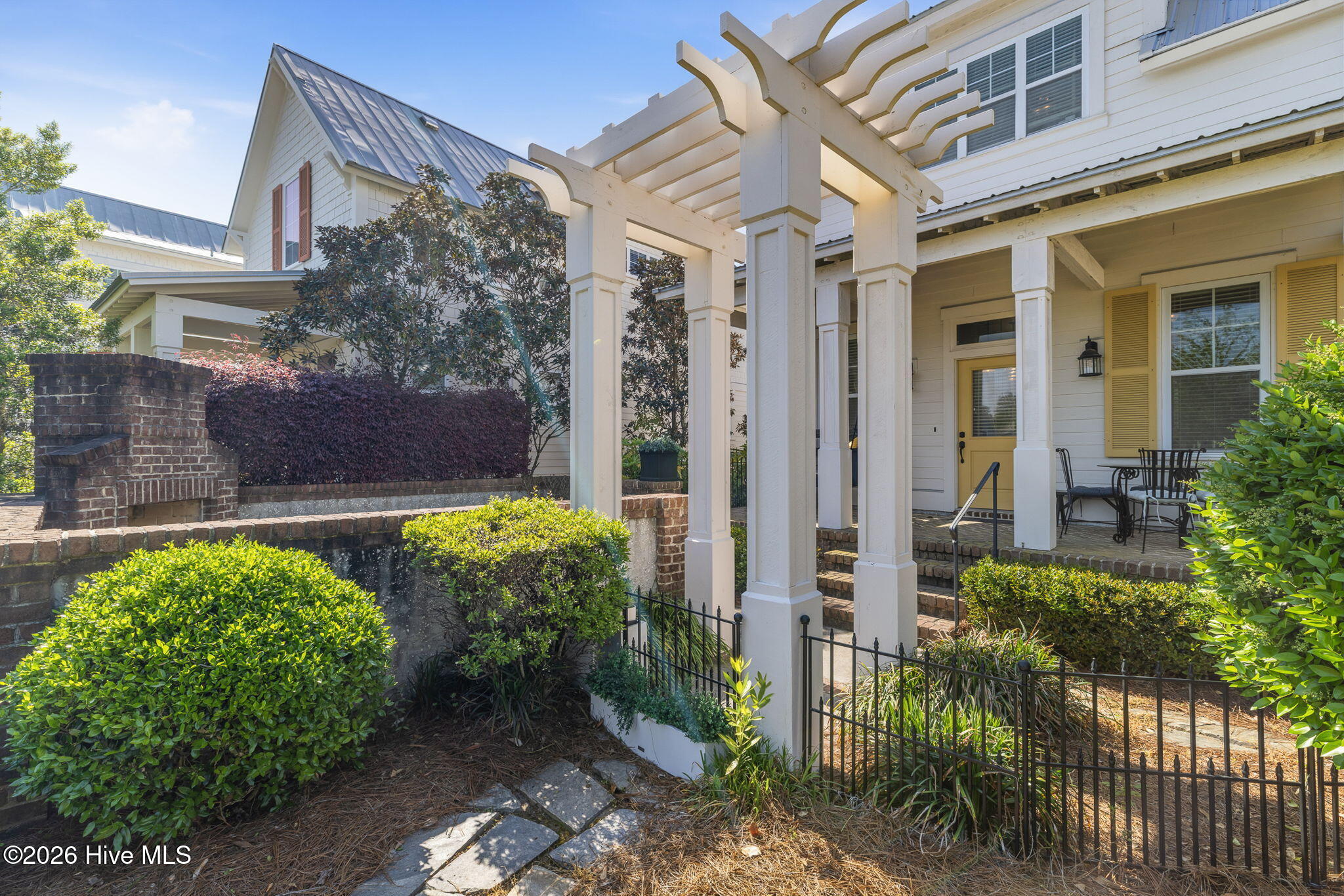 807 Meadowsweet Lane