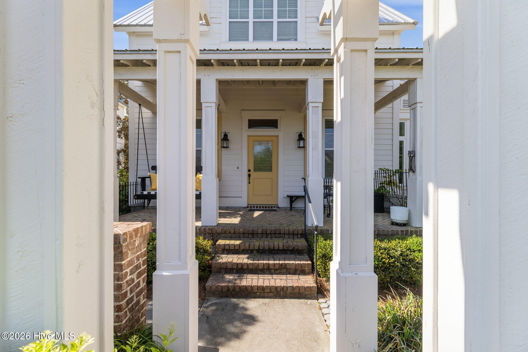 807 Meadowsweet Lane