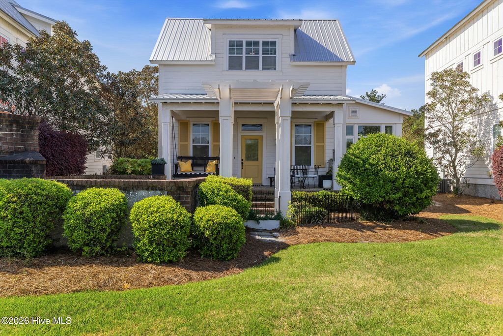 Photo of 807 Meadowsweet Lane, Leland, NC 28451 (MLS # 100568047)