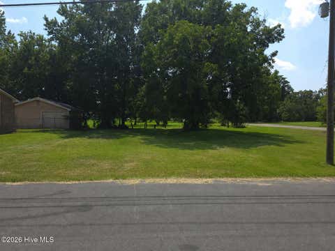 Vacant Land For Sale - 1221 Main Street<br/> Craven County, New Bern, NC 28560