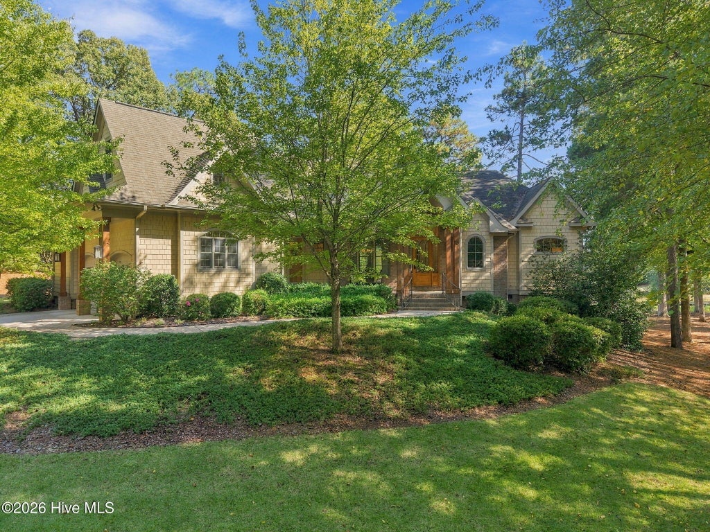 Photo of 70 Royal Dublin Drive, Pinehurst, NC 28374 (MLS # 100610781)