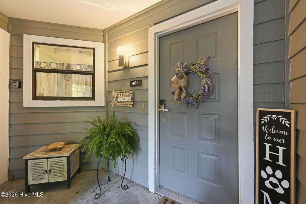 Photo of 732 Azalea Drive #409, Hampstead, NC 28443 (MLS # 100579251)