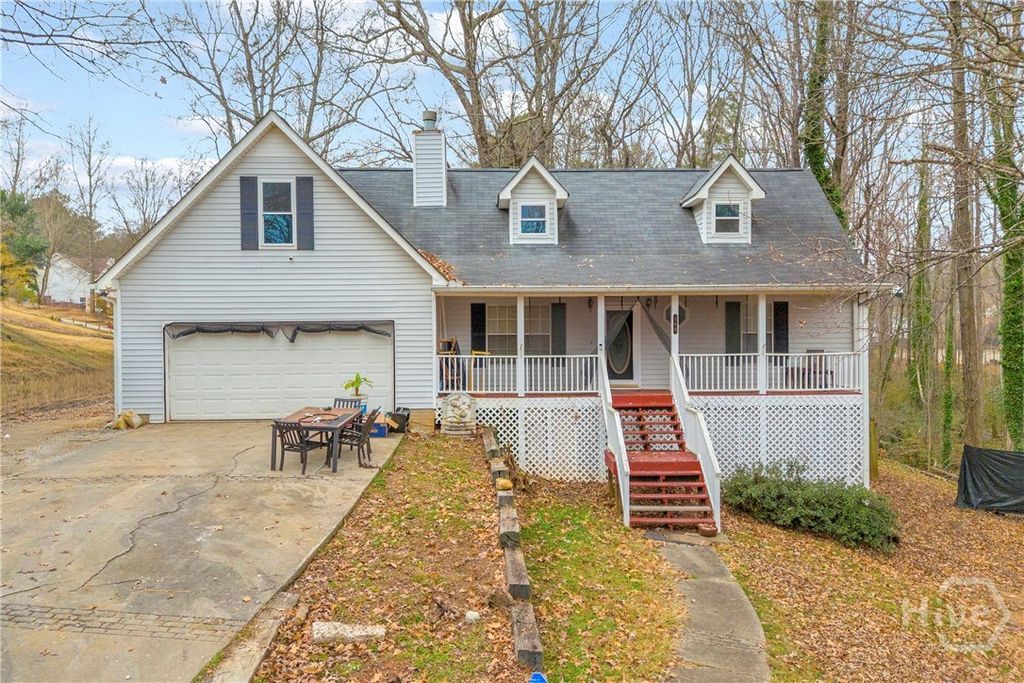 Photo of 365 Falling Timber Court, Stockbridge, GA 30281 (MLS # CL345818)