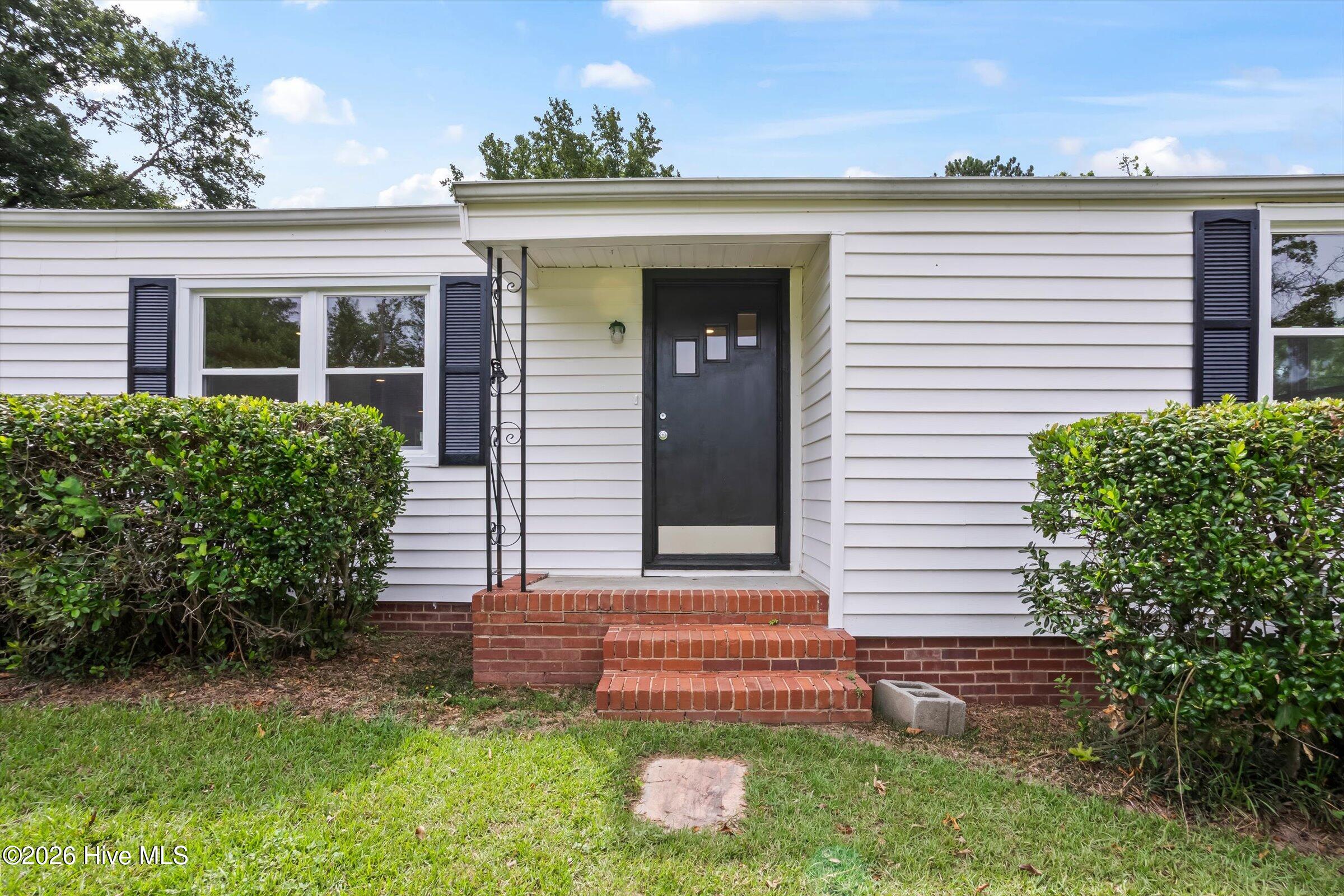 1019 Skyview Drive