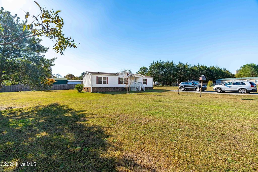 Photo of 106 Roe Lane, Clayton, NC 27527 (MLS # 100539777)