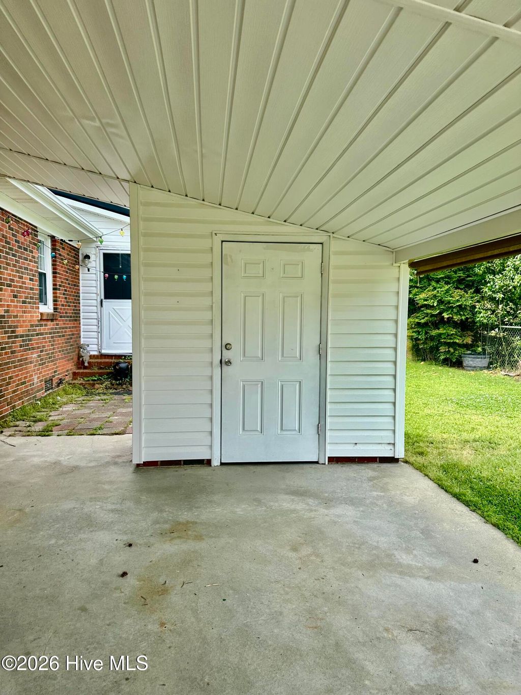 Photo of 42 Oak Street, Whiteville, NC 28472 (MLS # 100565542)