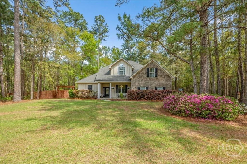 Photo of 95 Dalcross Drive, Richmond Hill, GA 31324 (MLS # SA352655)