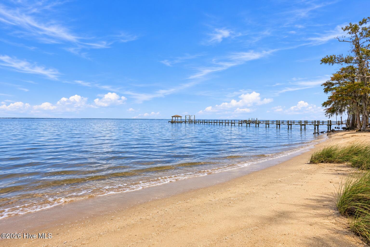 609 Neuse Harbour Boulevard