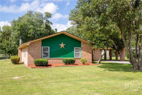 Homes For Sale - 653 Mahoney Rd<br/> Hinesville, GA 31313